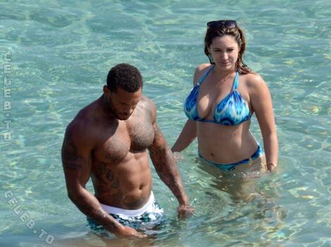 Full leaked Kelly brook page private photo