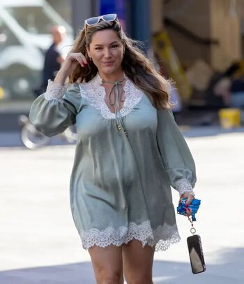 Full leaked Kelly brook page private photo