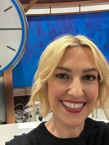 Full leaked Kelly cates private photo