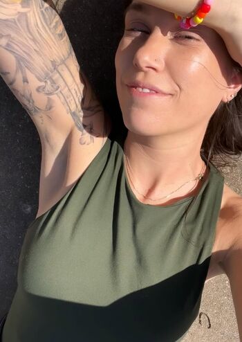 Full leaked Kelly cheese private photo