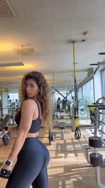 Full leaked Kelly key private photo