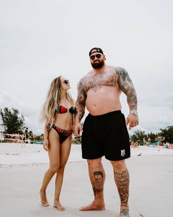 Full leaked Kelsey henson private photo