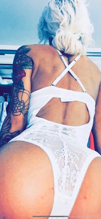 Full leaked Kelsiekelss private photo