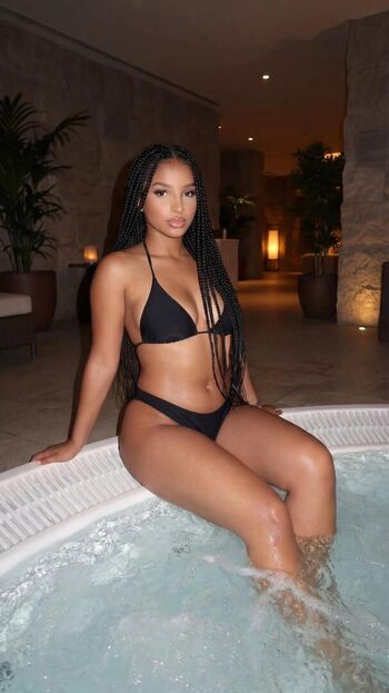Full leaked Kelyssa private photo