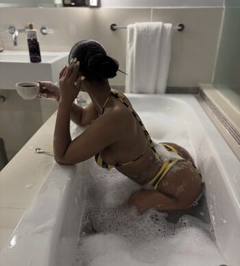 Full leaked Kemoratile koopman private photo