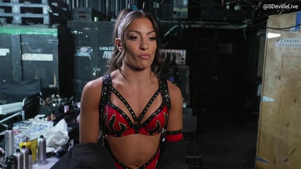 Full leaked Kendal grey private photo