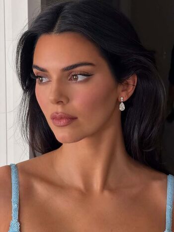 Full leaked Kendall jenner  page private photo
