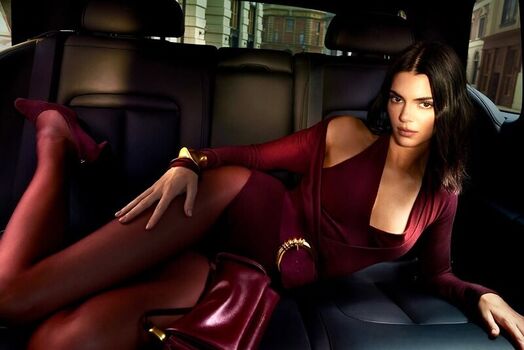 Full leaked Kendall jenner  page private photo