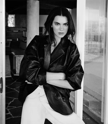 Full leaked Kendall jenner private photo