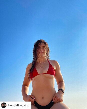 Full leaked Kendall reusing private photo