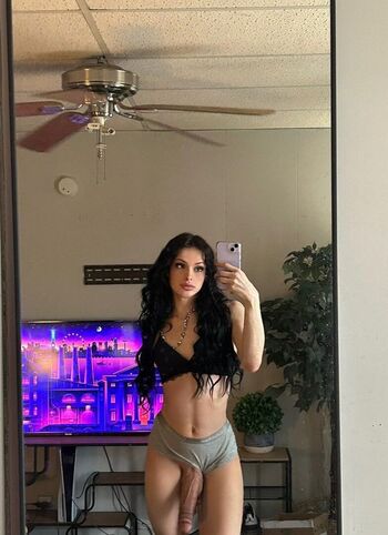 Full leaked Kendalluv private photo
