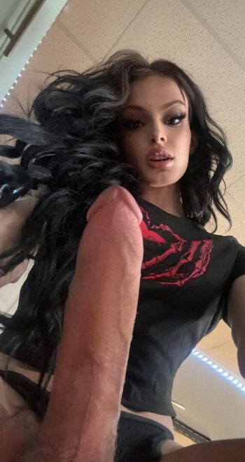 Full leaked Kendalluv private photo