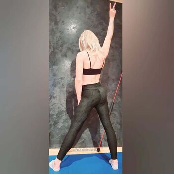Full leaked Kendra cross private photo