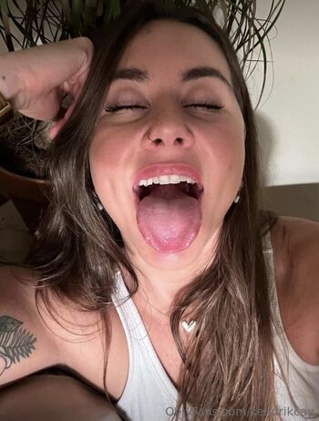 Full leaked Kendrikcay private photo
