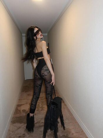 Full leaked Kenia os page private photo