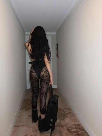 Full leaked Kenia os page private photo