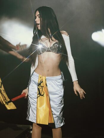 Full leaked Kenia os page private photo