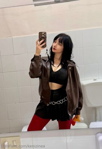 Full leaked Kenizinea  page private photo