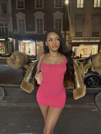 Full leaked Kenza boutrif private photo