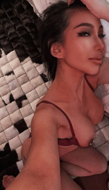 Full leaked Kenziemi page private photo