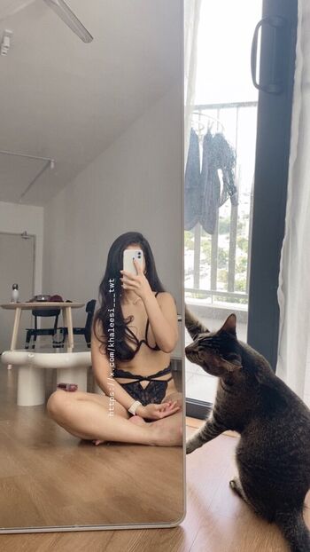 Full leaked Khaleesi twt private photo