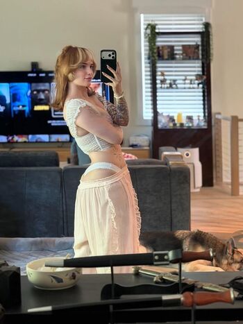 Full leaked Khaleesibb private photo