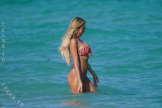 Full leaked Khloe terae page private photo