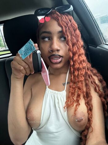 Full leaked Khloeamarie private photo