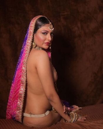 Full leaked Khushi mukherjee private photo
