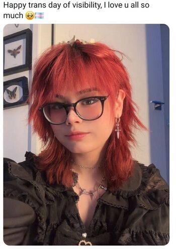 Full leaked Kianavi  page private photo
