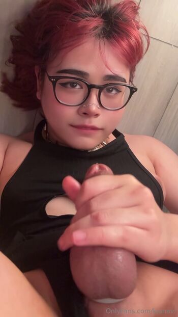 Full leaked Kianavi  page private photo