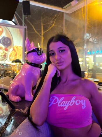 Full leaked Kiarababa private photo