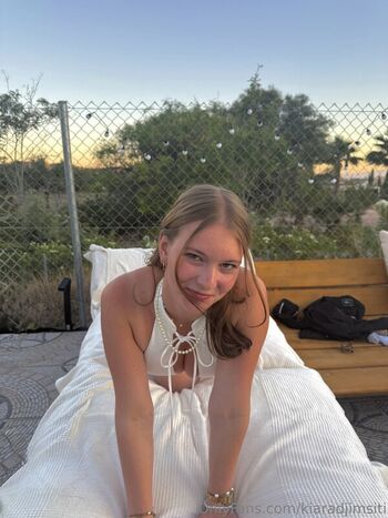 Full leaked Kiaradjimsiti private photo
