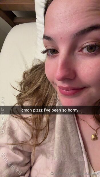 Full leaked Kiarajade private photo