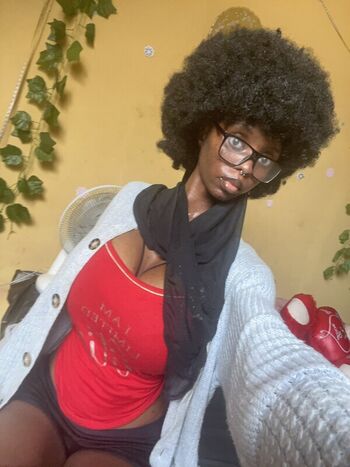 Full leaked Kikiolaola private photo