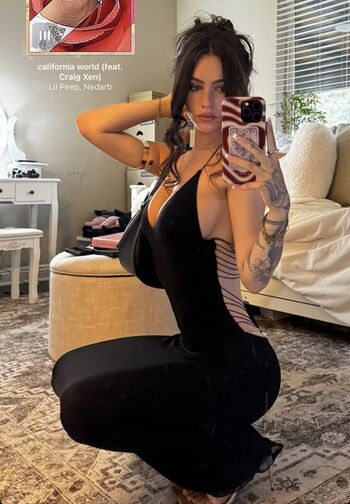 Full leaked Killljoyy page private photo
