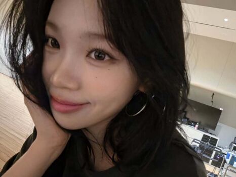 Full leaked Kim chaewon private photo