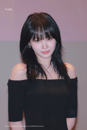 Full leaked Kim chaewon  page private photo