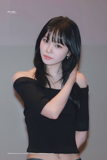 Full leaked Kim chaewon  page private photo
