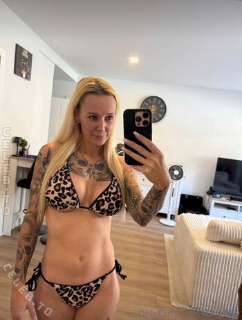 Full leaked Kim noir private photo