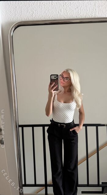 Full leaked Kim schiele private photo