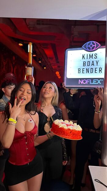 Full leaked Kim vuong private photo