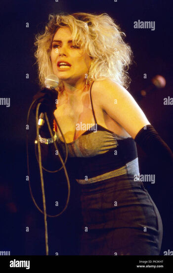 Full leaked Kim wilde private photo