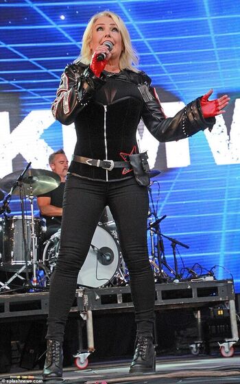Full leaked Kim wilde private photo