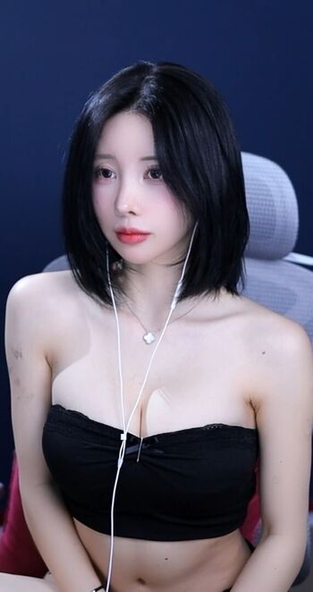 Full leaked Kim yu page private photo