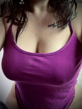 Full leaked Kimarirose private photo