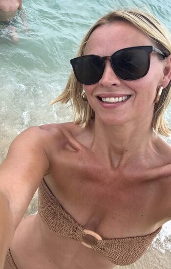 Full leaked Kimberley walsh private photo