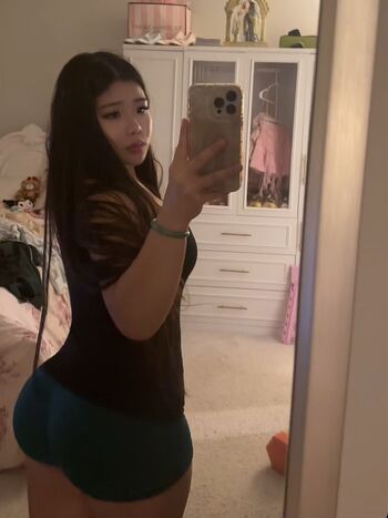 Full leaked Kimchivq private photo