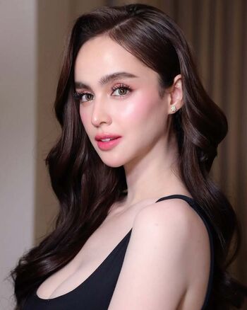 Full leaked Kimdomingo private photo