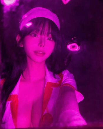 Full leaked Kimnoeul private photo